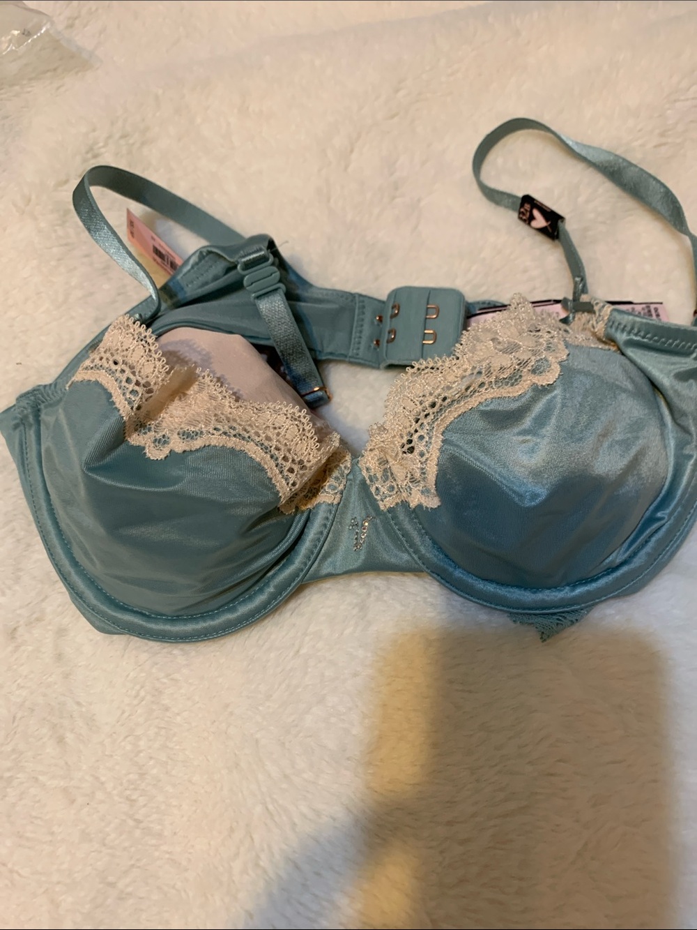 Victoria's Secret 32B Teal Satin Underwire Bra with Cream Lace